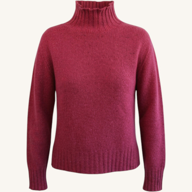 Maglione collo alto con spacchi laterali