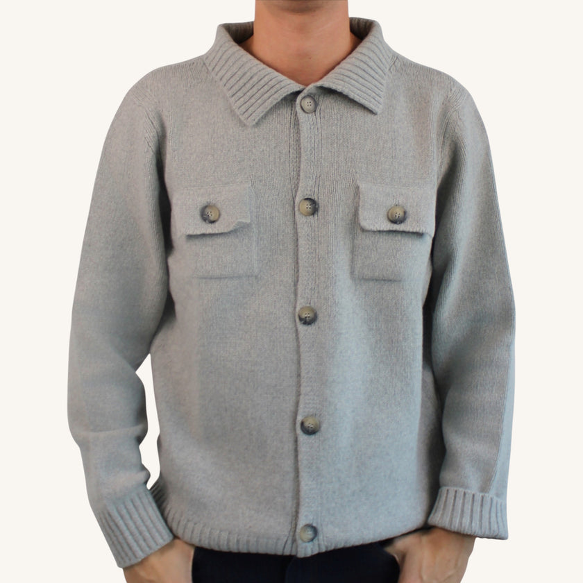 Cardigan con bottoni in cashmere