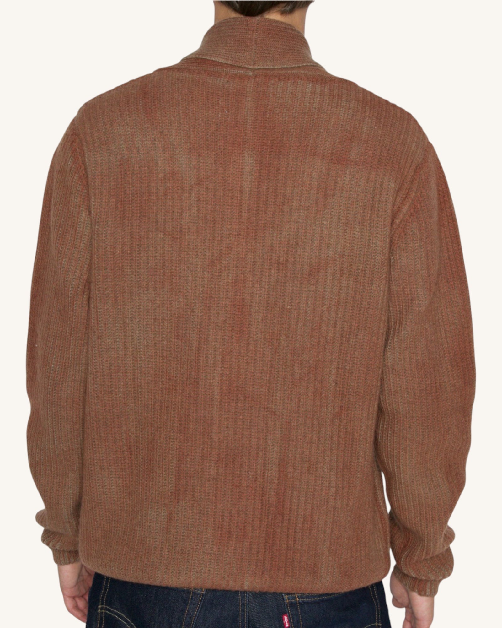 Cashmere cardigan with spray-painted buttons