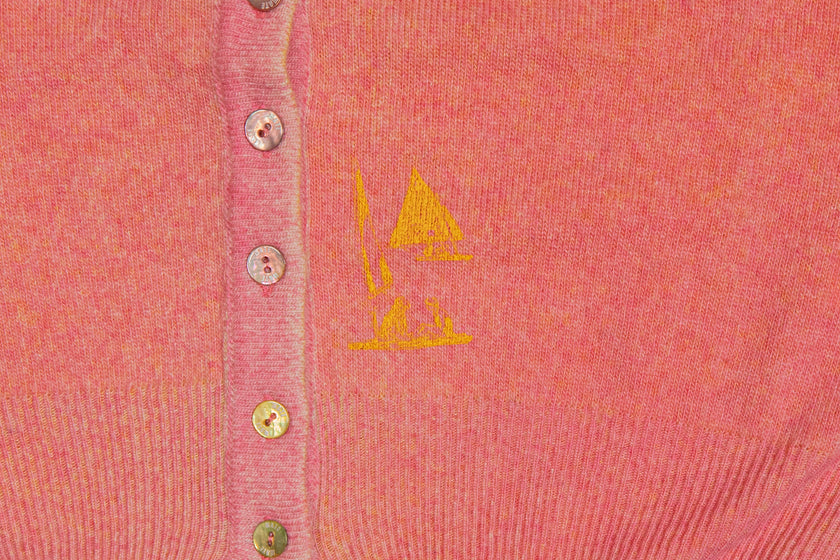 Cardigan spray