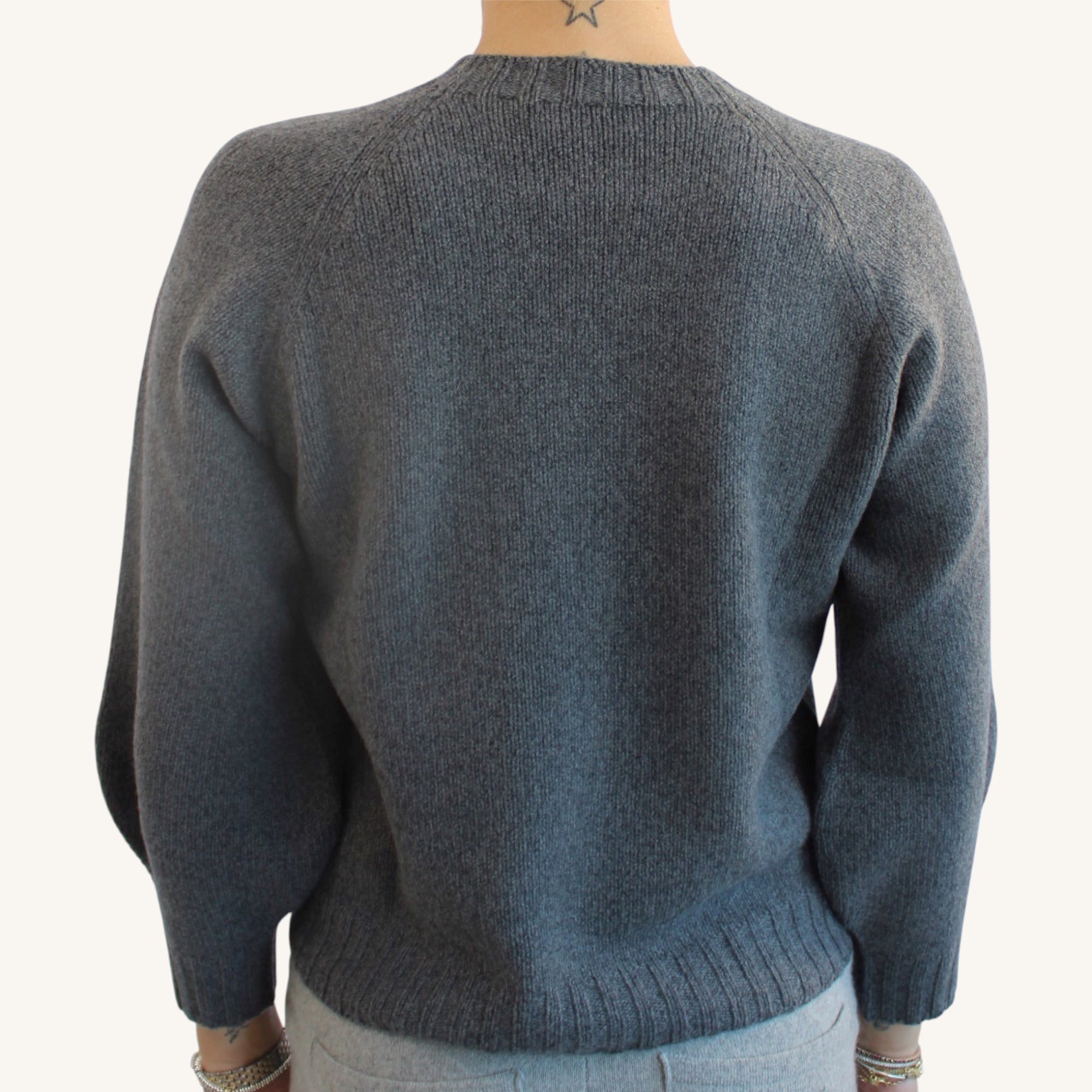 Balloon-sleeve sweater