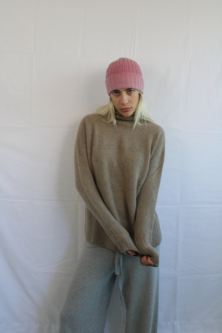 Maglione collo alto effetto infeltrito in cashmere