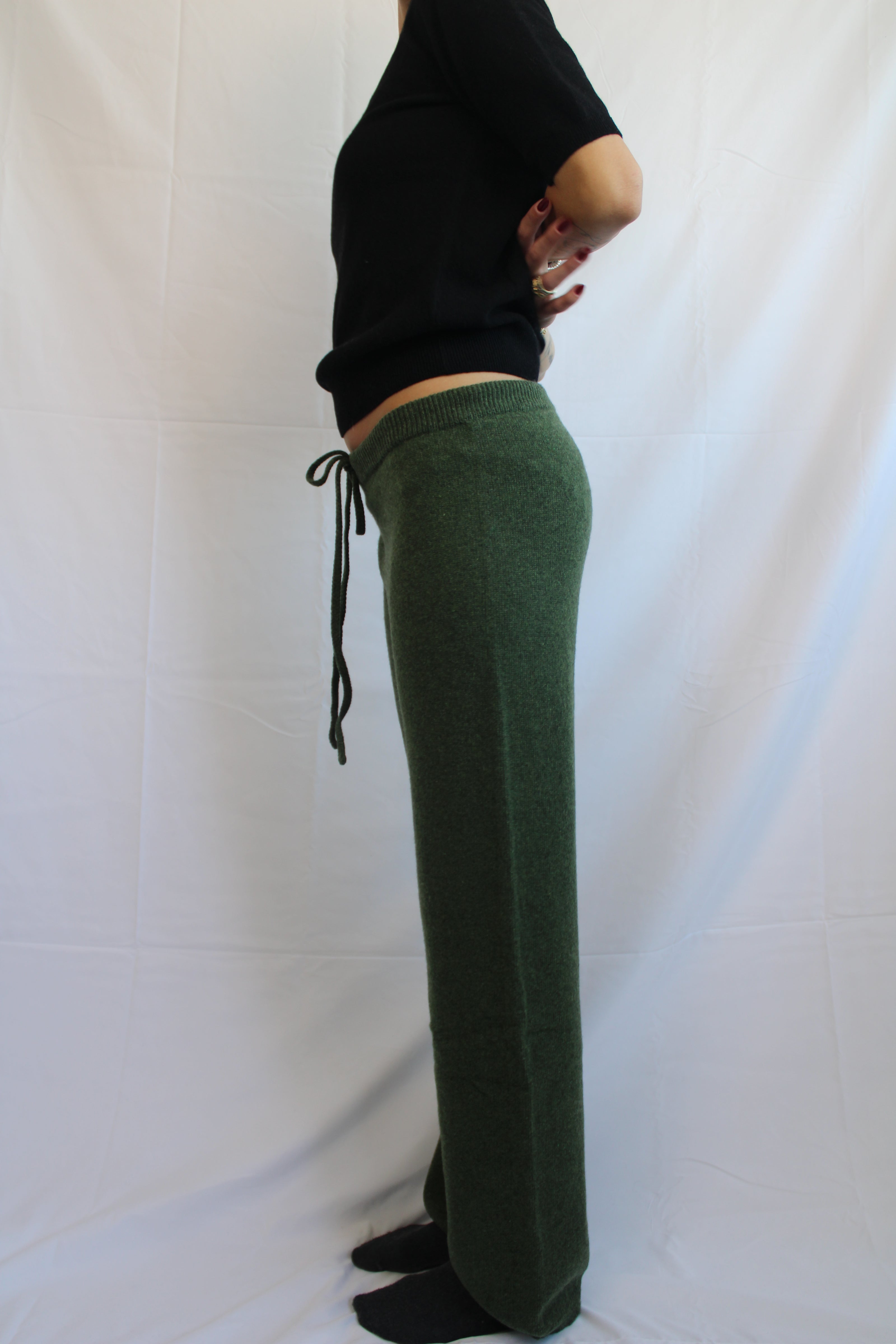 Low-rise cashmere trousers