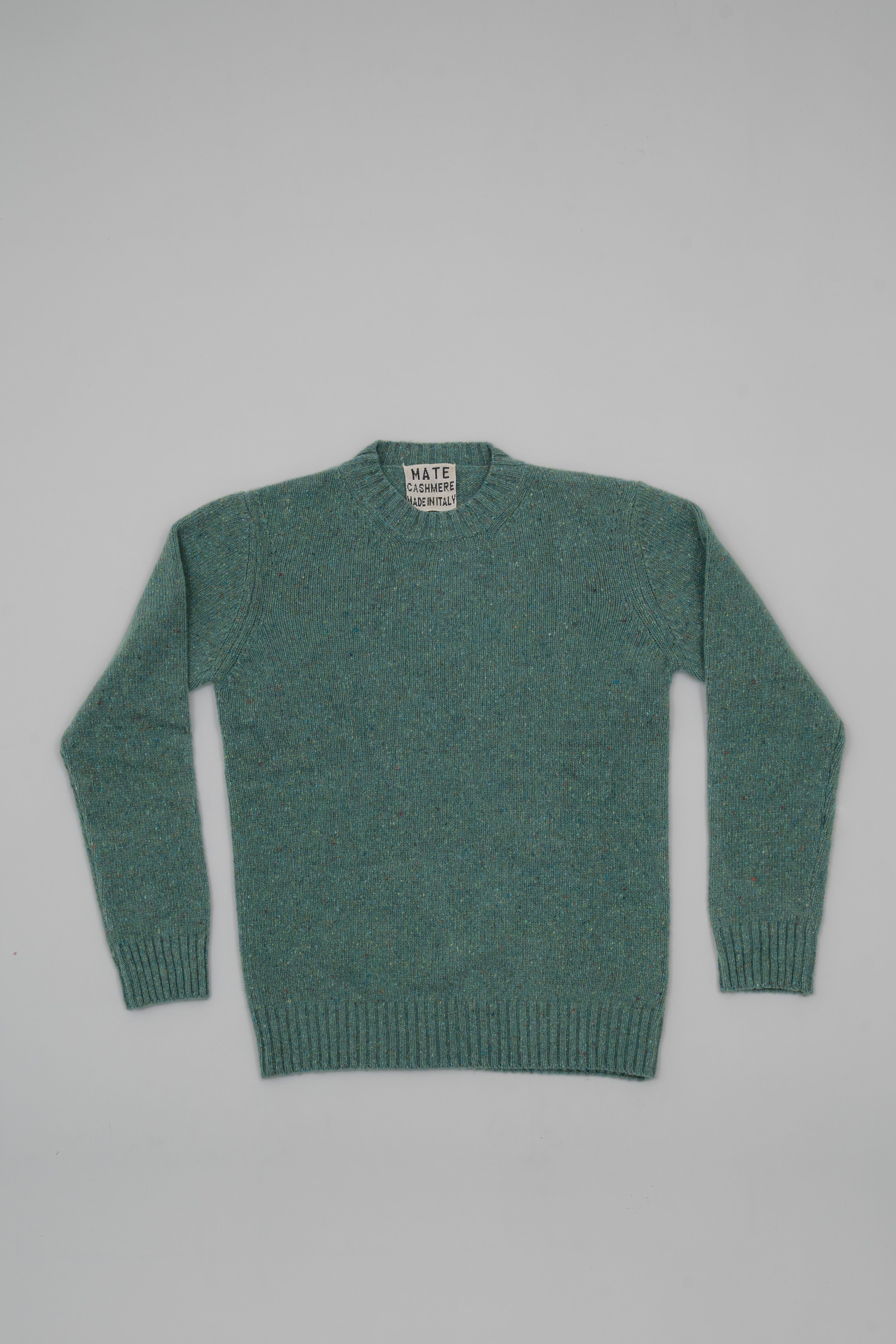 Cashmere crew neck with buttons