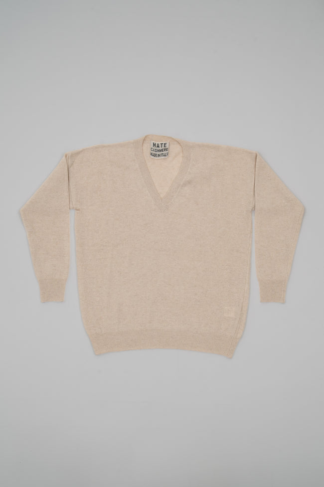 Oversized V-neck cashmere sweater