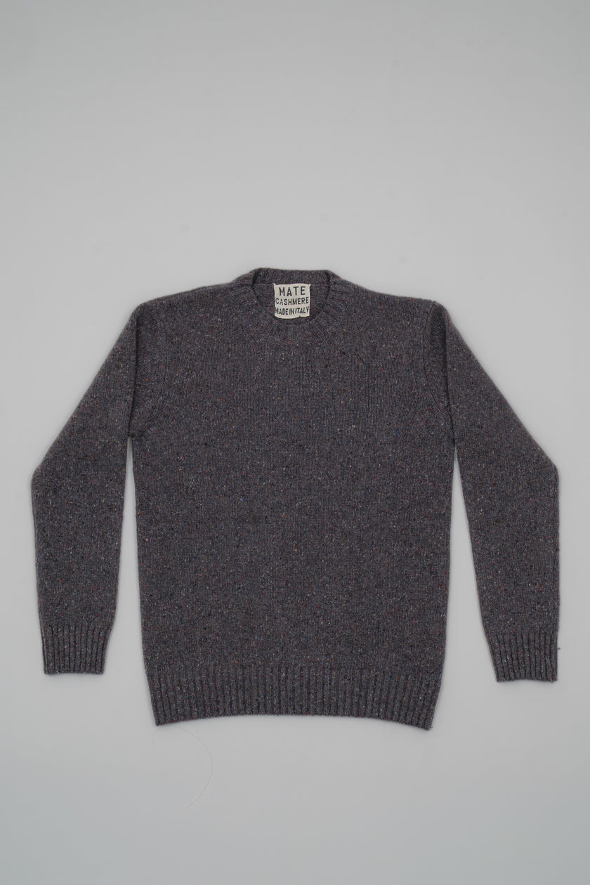 Cashmere crew neck with buttons