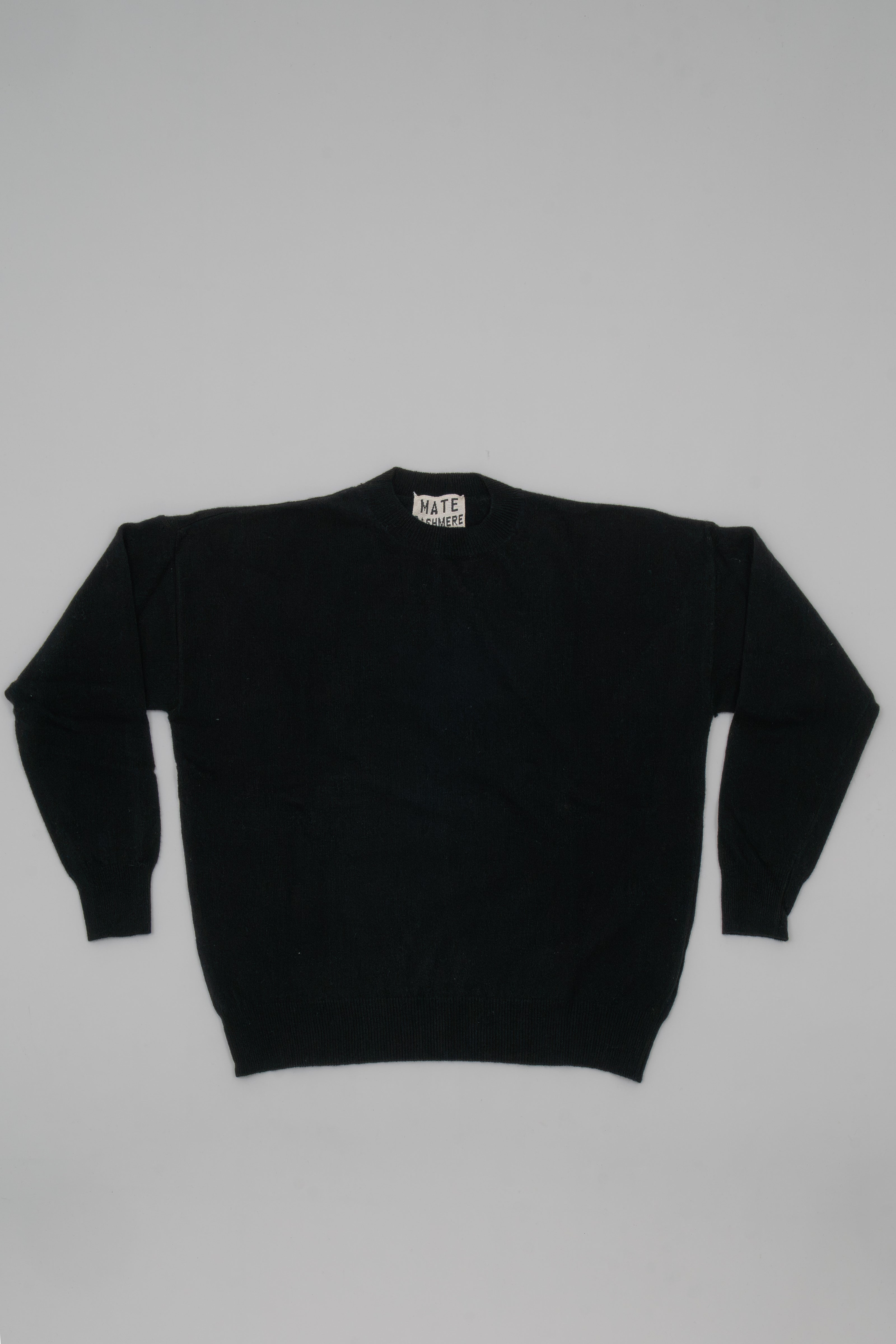Cashmere crew neck sweater