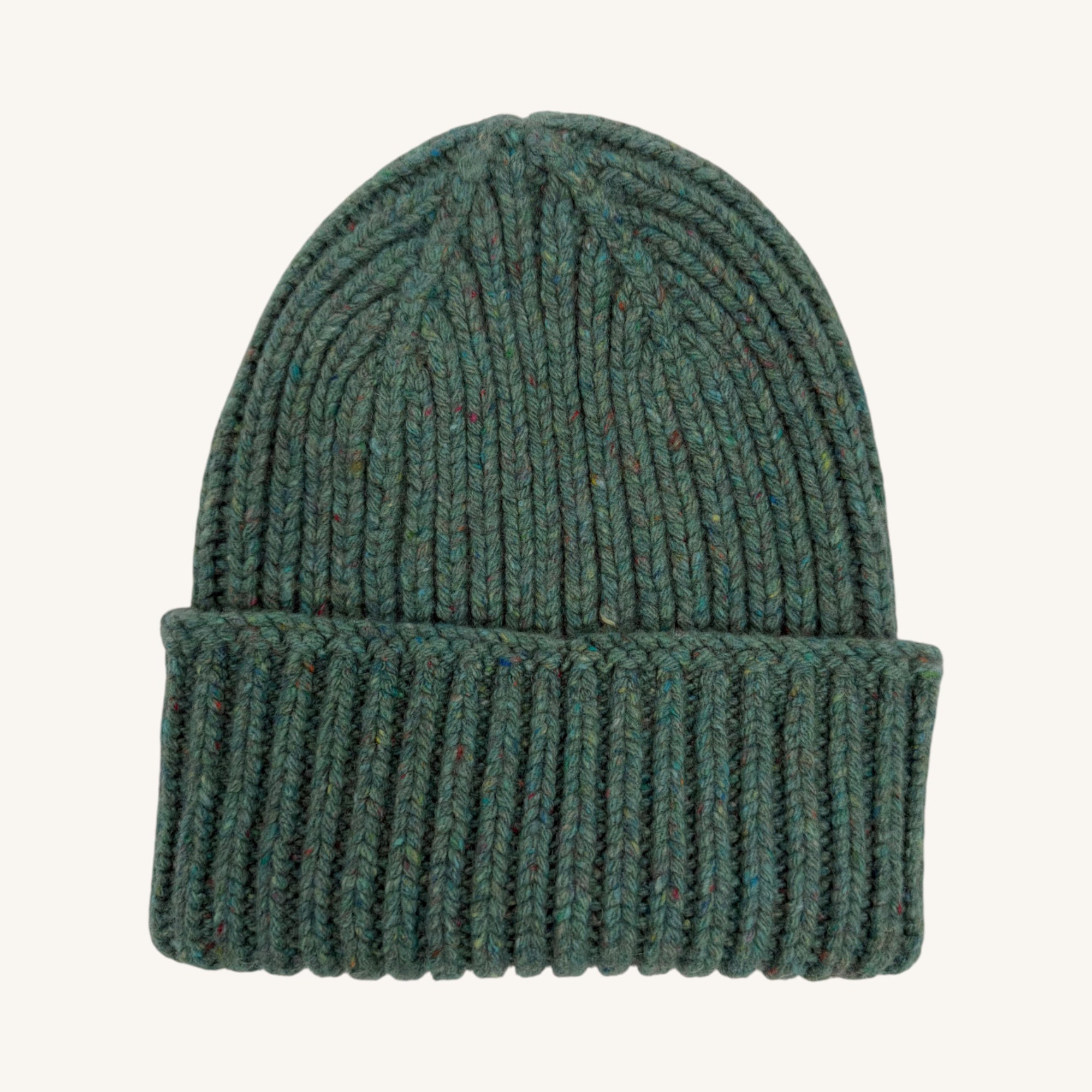 Cashmere hat with a soft finish