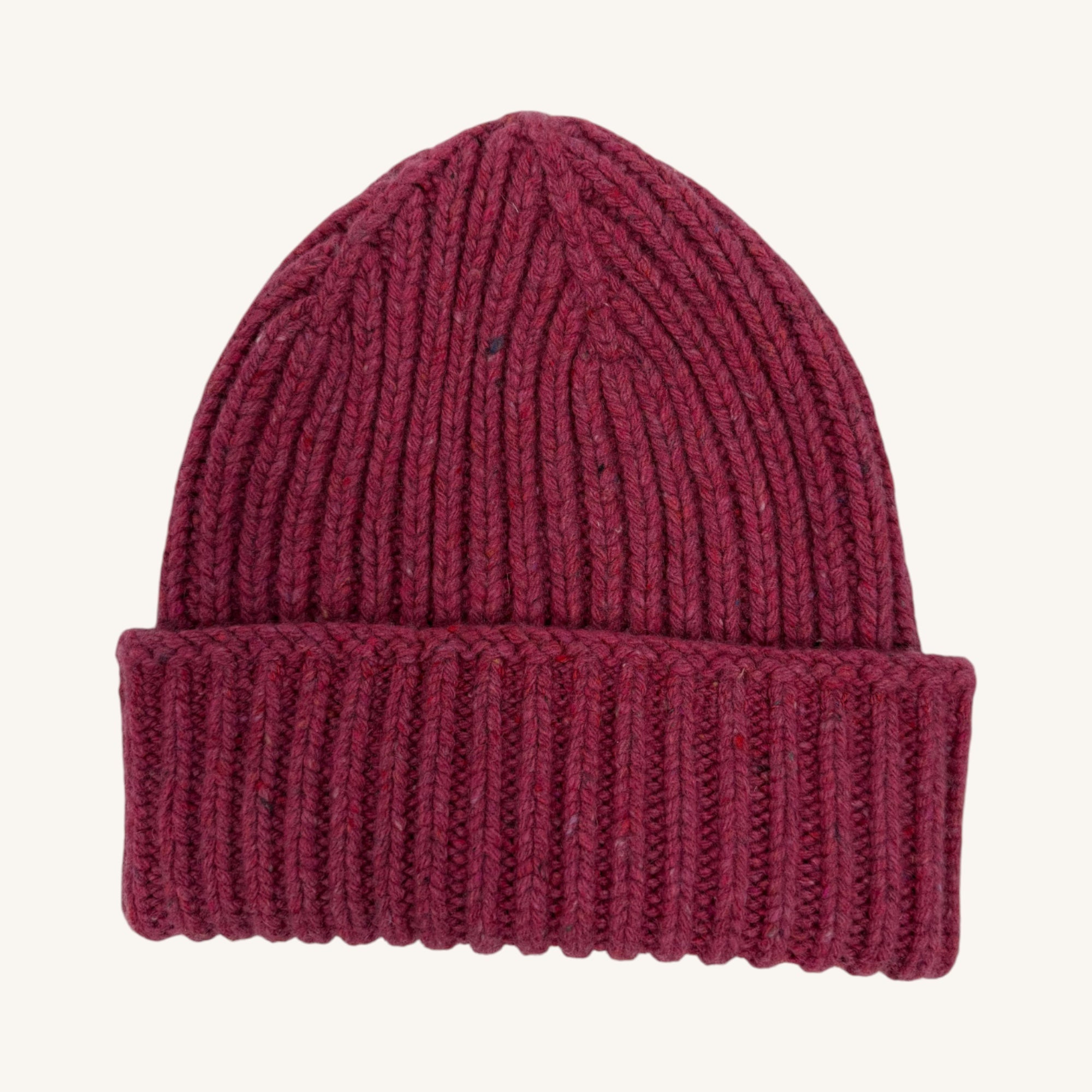 Cashmere hat with a soft finish