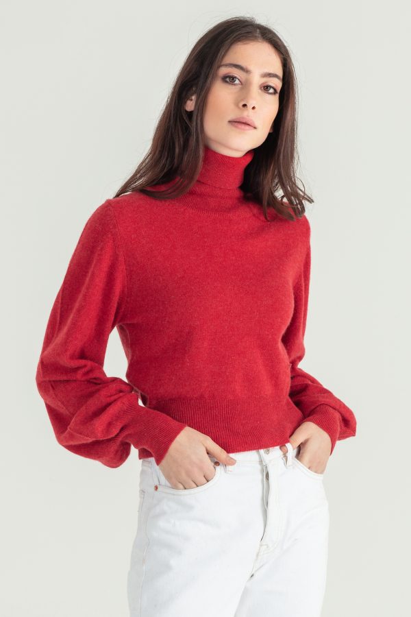 ciclista in cashmere rigenerato con manica a sbuffo rosso