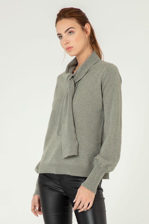 maglia con fiocco in cashmere rigenerato verde 1