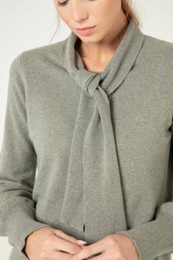 maglia con fiocco in cashmere rigenerato verde 3